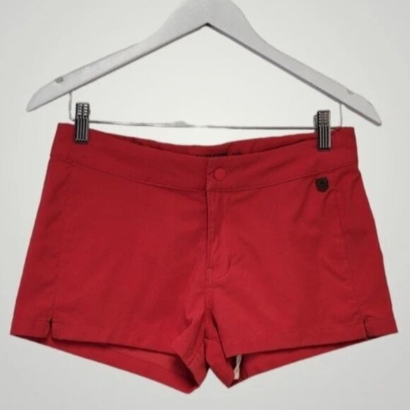 BURTON 26 Red Shorts Shearwater Hybrid Womens - Picture 1 of 10